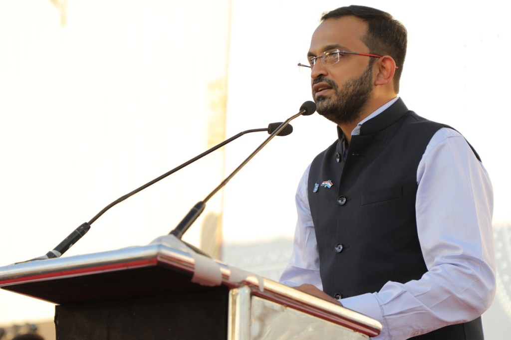 B Medical Systems, manufacturing plant, Gujarat, vaccination, Covid