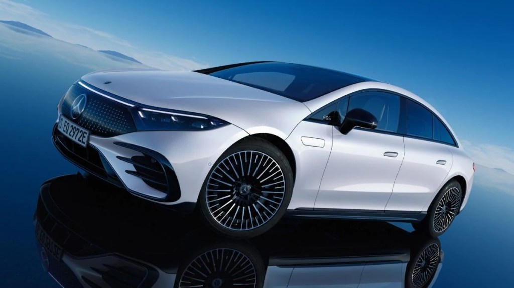 Mercedes-Benz EQS