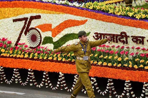 Artists perform at the Republic Day Parade 2022 at Rajpath in New Delhi.(PTI Photo)