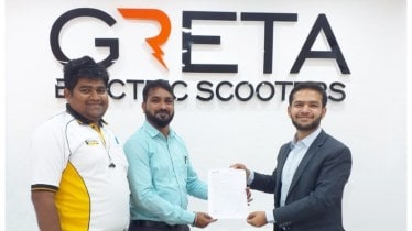 shriram and greta electric scooters partnership