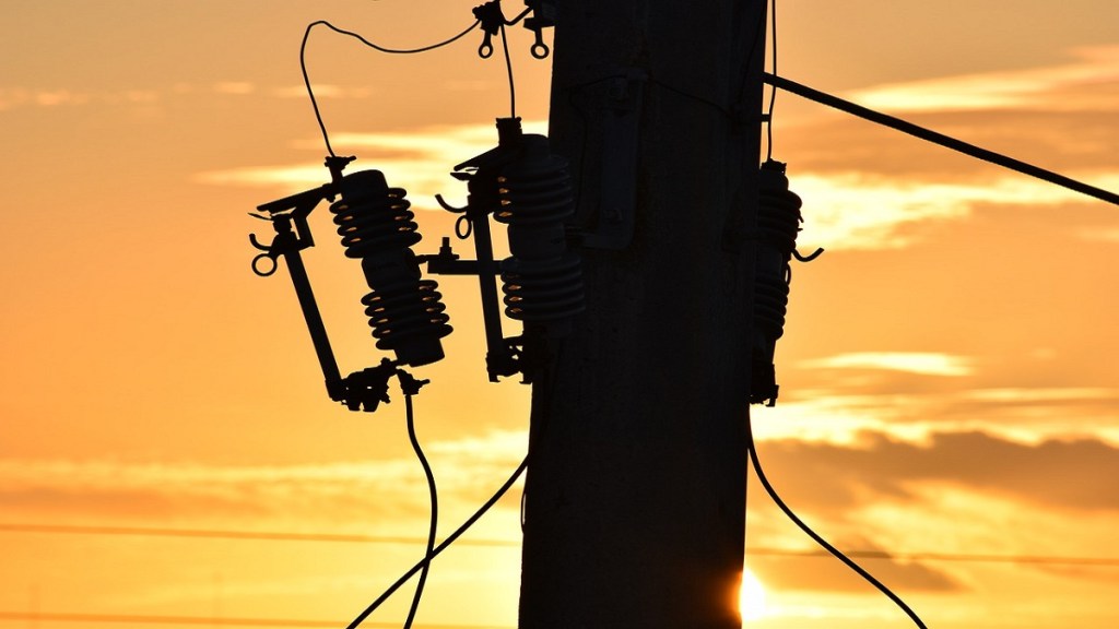 The growing population along with increasing electrification and per-capita consumption would enhance power consumption to 1,894.7 TWh in 2022. (Image: pixabay)
