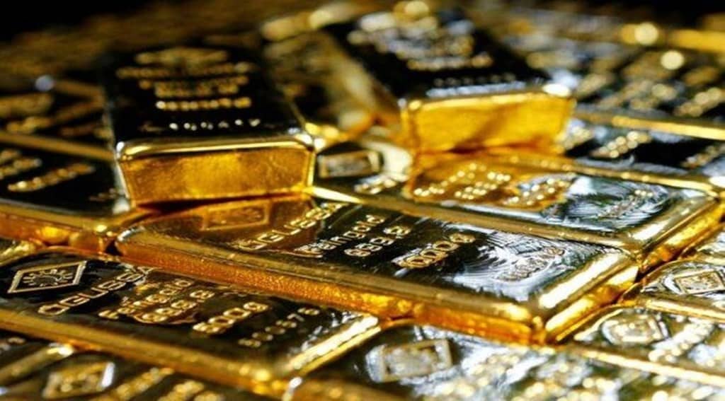 Amid the shift of capital allocation from riskier assets to bullion, gold is likely to cross $2,050 in the international markets, as investors will seek refuge in metals amid a possibility of a full-fledged war between Russia and Ukraine, and a subsequent jump in the crude oil prices.