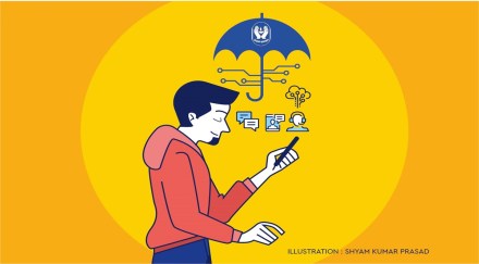 In contrast, all the 23 private insurers together source 23% of their first-year premium through individual agents and around 3% through online direct and web aggregators. In contrast, all the 23 private insurers together source 23% of their first-year premium through individual agents and around 3% through online direct and web aggregators.