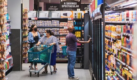 consumer goods, consumer durables, FMCG, Russia Ukraine war, price hike, crude oil prices, raw material, edible oil, sunflower oil, import, supply chain consumer goods, consumer durables, FMCG, Russia Ukraine war, price hike, crude oil prices, raw material, edible oil, sunflower oil, import, supply chain