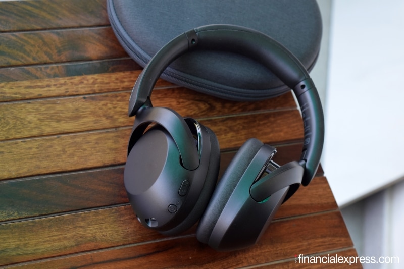 Sony WH-XB910N wireless headphones