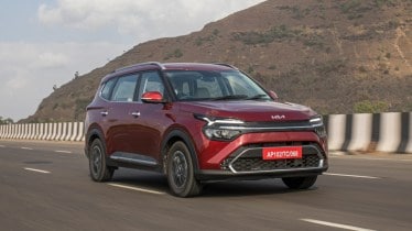kia carens launched in india