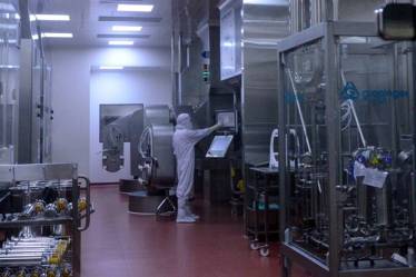 DGCI gives nod to SII's proposal to manufacture Covid vaccine against Omicron variant for test, analysis