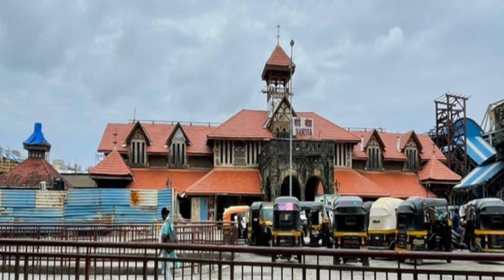 Bandra Station, railways Bandra Station, railways