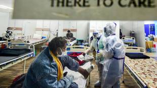 Coronavirus Omicron Live Updates Covid-19 care centre in Delhi