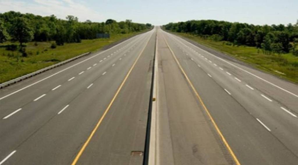 MoRTH plans to develop a total of 22 Greenfield Expressways, 23 other major infrastructure projects and other highway projects and also 35 Multi-Modal Logistics Parks (MMLPs), as part of the Ministry's Bharatmala Pariyojana as well as other schemes.