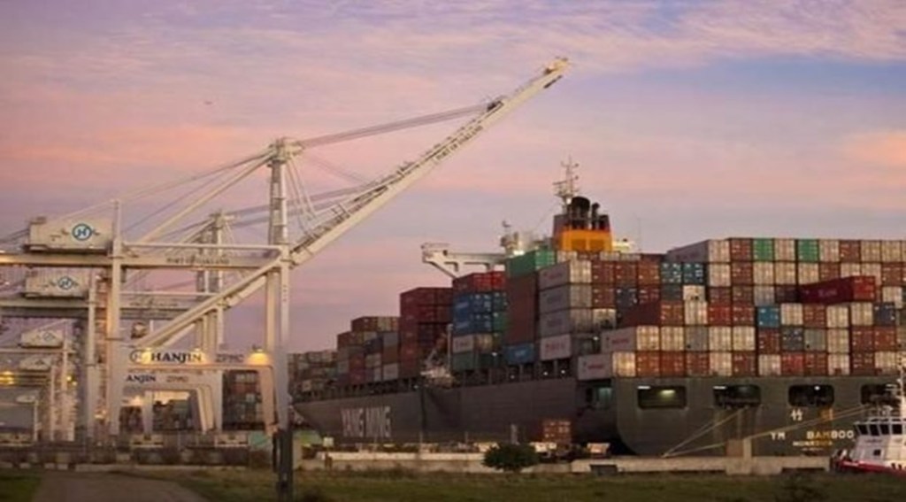 JN Port has five terminals of which only one is operated by JNPA. Out of other four terminals, two are operated by Dubai government-owned DP World, and one each by PSA International and APM Terminals Management. (Representative image)