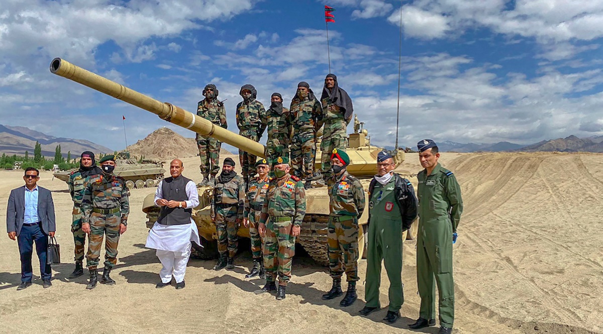 The Indian Army has stationed its heavy weight T-90 tanks in Ladakh and this was in addition to the T-72 tanks, which according to information available in the public domain weighs around 45 tonnes. (File image) The Indian Army has stationed its heavy weight T-90 tanks in Ladakh and this was in addition to the T-72 tanks, which according to information available in the public domain weighs around 45 tonnes. (File image)