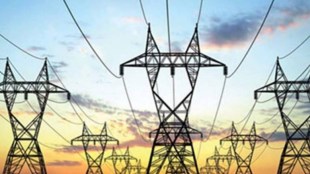 According to sources, while the government had provided guarantee to raise Rs 8,000 crore to tide over its operational expenses, it allowed the Corporation to raise Rs 4,000 crore only. The proceeds are to be used for working capital requirements, the chief among them being clearing the dues of generation companies (gencos).
