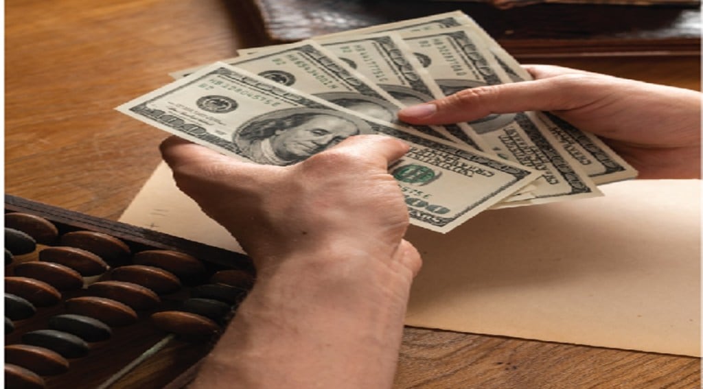 The capital account had a surplus of only $23.2 billion in Q3FY22, compared with $40.4 billion in the previous quarter and $33.5 billion in the year-ago quarter. The capital account had a surplus of only $23.2 billion in Q3FY22, compared with $40.4 billion in the previous quarter and $33.5 billion in the year-ago quarter.