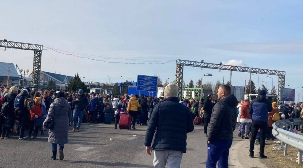"For their safety and security, they must leave Kharkiv immediately repeat immediately in the light of the detriorating situation. They should proceed to Pesochin, Babaye and Bezlyudovka as soon as possible for their safety," the embassy said.