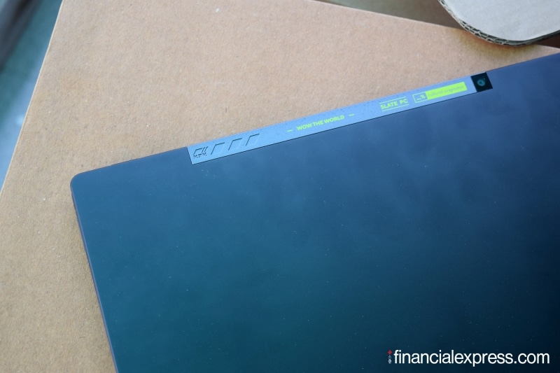 Asus Vivobook 13 Slate OLED review