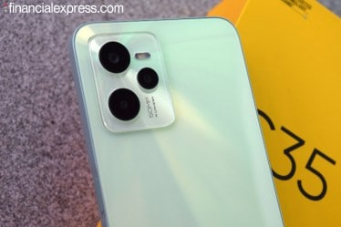 Realme C35