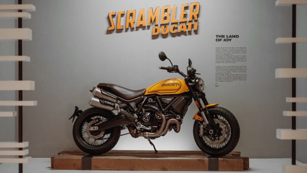 Ducati Scrambler Tribute 1100 Pro