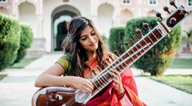women's day, Manisha Sharma, sitar player, yogini
