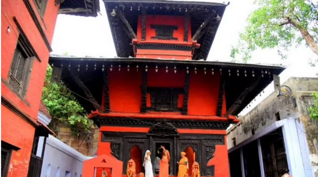 This temple in Varanasi acts as a bond between two countries with similar cultures and religions. (ANI Image)