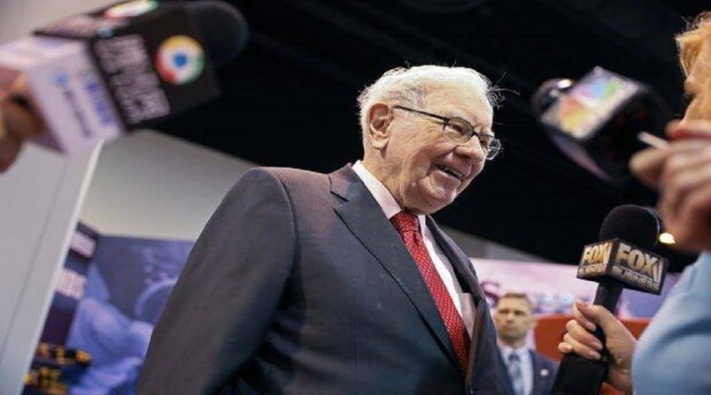 Warren Buffett, Apple, Berkshire Hathaway, Coca Cola, AMerican Express
