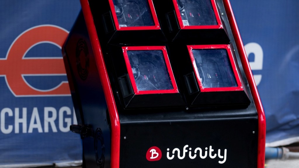 bounce infinity