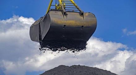 Coal India Ltd., the world’s largest supplier of the fuel, plans to produce around 700,000 tons a year of ammonium nitrate, about half the amount it consumes, amid efforts to protect profit margins. (Photo: Bloomberg)
