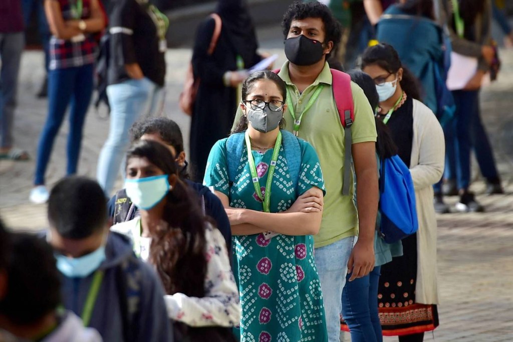 Ban on new engineering colleges to continue for 2 more years barring few exceptions: AICTE Ban on new engineering colleges to continue for 2 more years barring few exceptions: AICTE