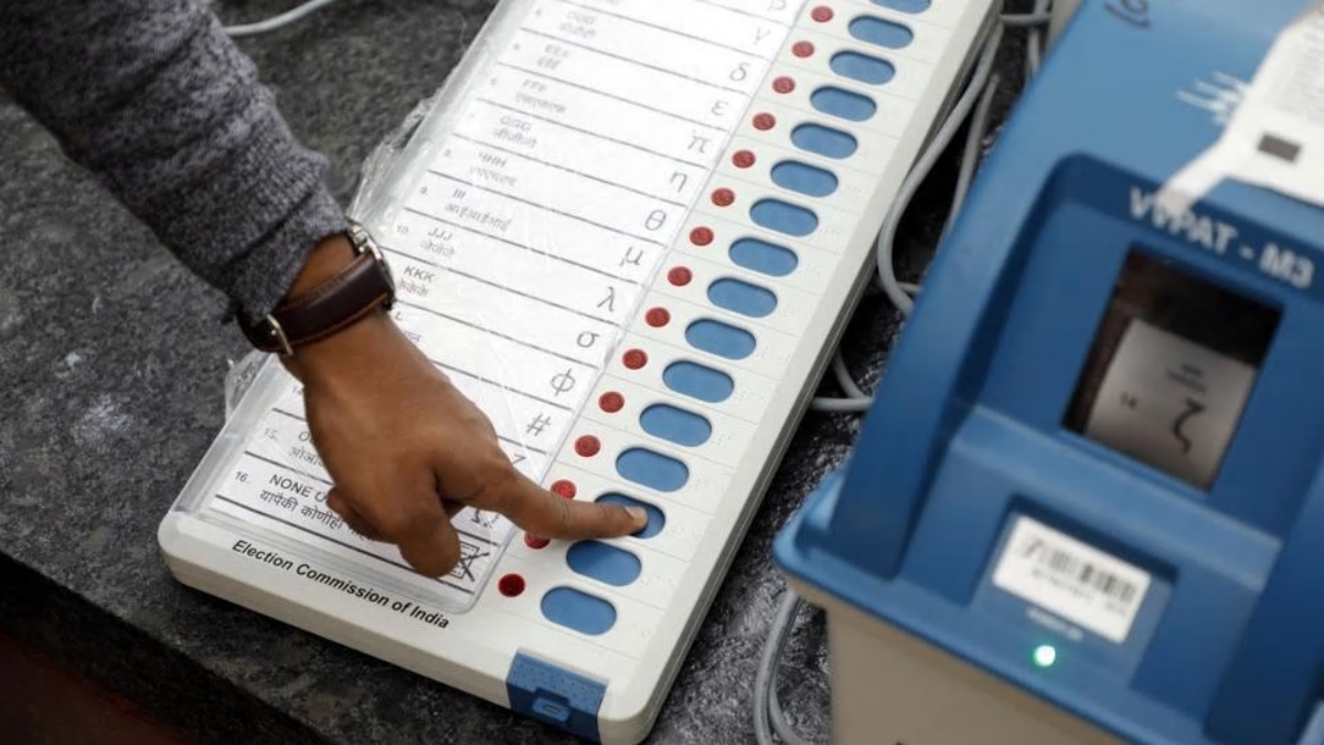 Rae Bareli Election Result 2022 Live Updates: BJP's Aditi Singh faces challenge from RP Yadav of Samajwadi Party and Manish Chauhan of the Congress. Rae Bareli Election Result 2022 Live Updates: BJP's Aditi Singh faces challenge from RP Yadav of Samajwadi Party and Manish Chauhan of the Congress.