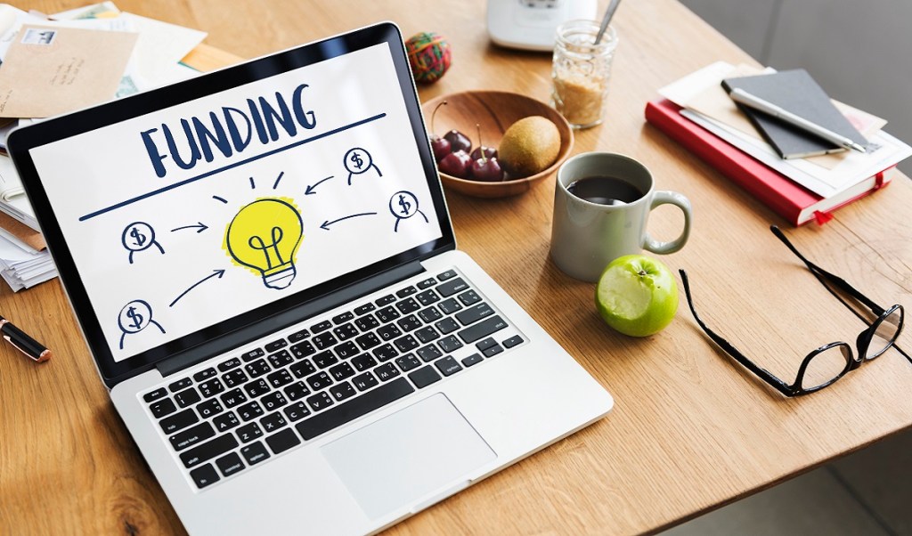 women entrepreneur, start-up, funding, seed funding, debt, company dilution, ExpressAWE, funding pitch, capital, finances, start-up growth, scale up, VC, PE, equity