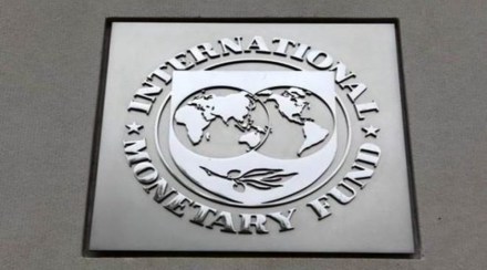 Sri Lanka's economy was facing "mounting challenges" with public debt reaching "unsustainable levels", the IMF has said 