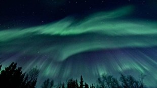 northern lights, auroras, geomagnetic storm, solar storm