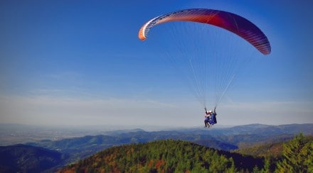 paragliding himachal