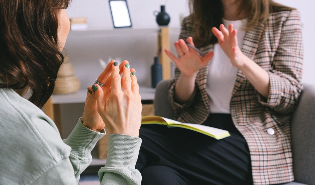 women entrepreneur, women's day, financial development, economic growth, job creation, challenges, traditional barrier