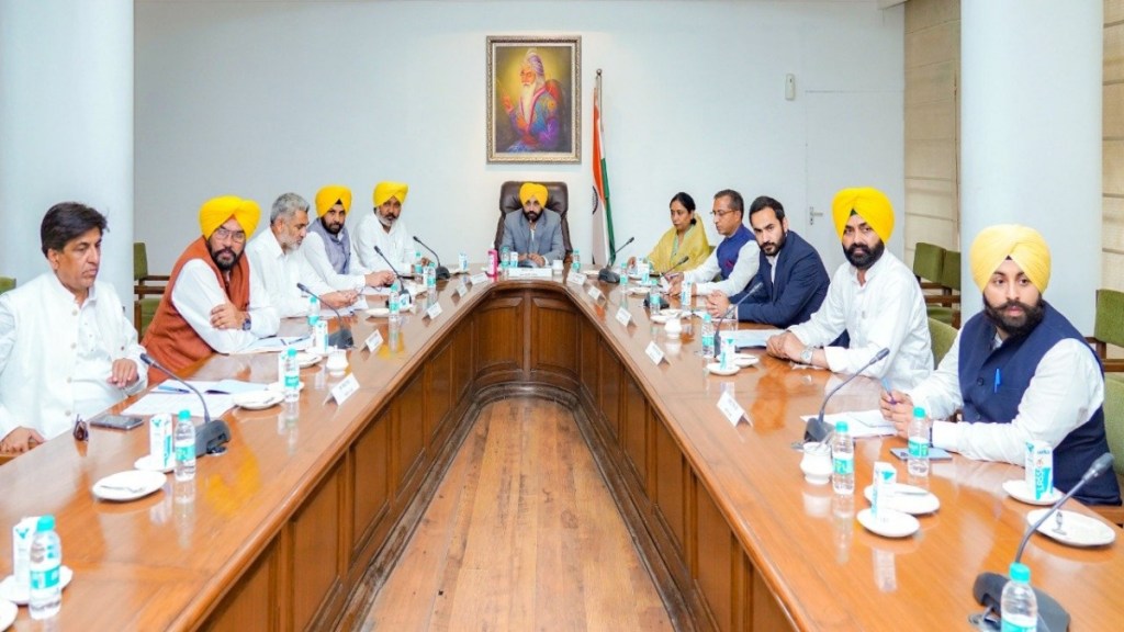 The report reveals that nine of the 11 ministers, including Chief Minister Bhagwant Mann, are crorepatis with the average assets of these ministers standing at Rs 2.87 crore.  The report reveals that nine of the 11 ministers, including Chief Minister Bhagwant Mann, are crorepatis with the average assets of these ministers standing at Rs 2.87 crore.