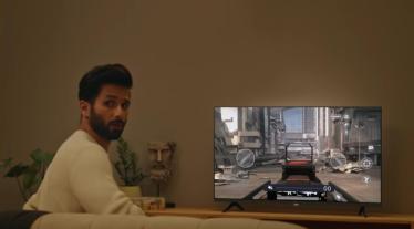 OnePlus TV, Television ads, smartphone, OnePlus, Shahid Kapoor, Mira Kapoor
