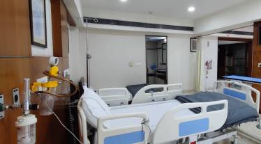 healthcare. shalby hospitals, Dr Vikram shah