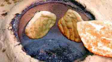 Punjabis have their tandoori roti, naan and winters are reserved for makke (cornmeal) ki roti 