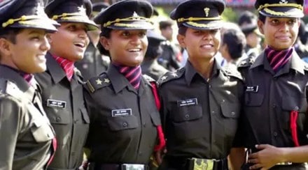 women in armed forces