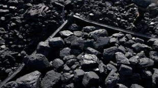 Russia usually supplies about 30% of European Union, Japanese and South Korean coking coal needs, while India had planned to double its Russian imports to around 9 million tonnes this year.