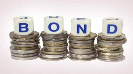 the benchmark bond 6.54%-2032 fell as much as 18 basis points, and is currently trading at 7.0422% level. 