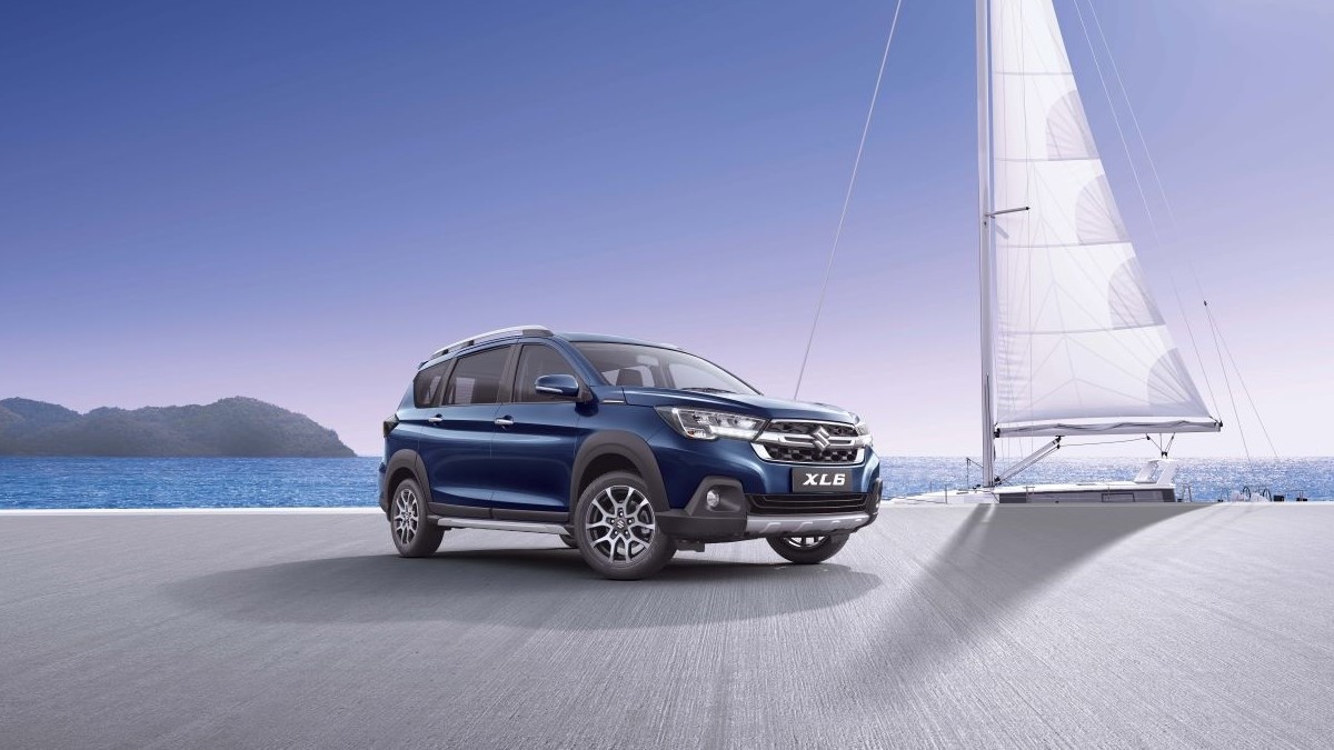 2022 Maruti Suzuki XL6 Front 3 Quarters