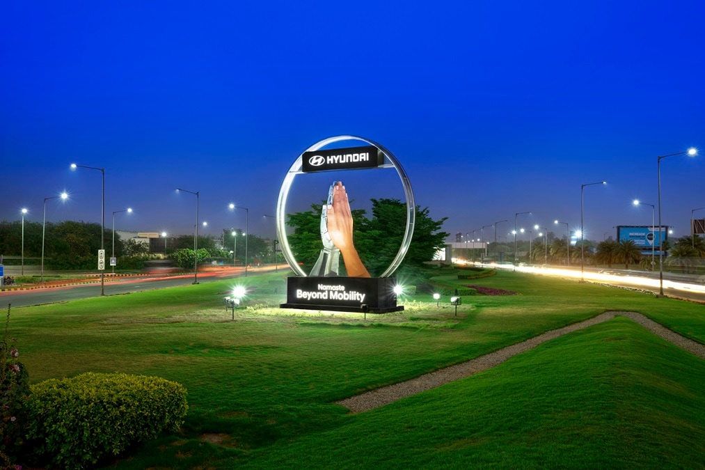 Hyundai Unveils ‘Namaste’ Installation Near IGI Airport, New Delhi