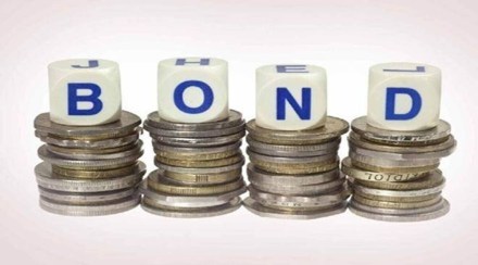 Short-term debt instruments such as commercial papers yields are trading in the range of 4.15-4.55% across segments. (File)