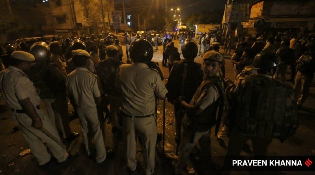 Delhi violence: Ten teams of officers from the Crime Branch and Special Cell have been formed to investigate the matter. (Express Photo)