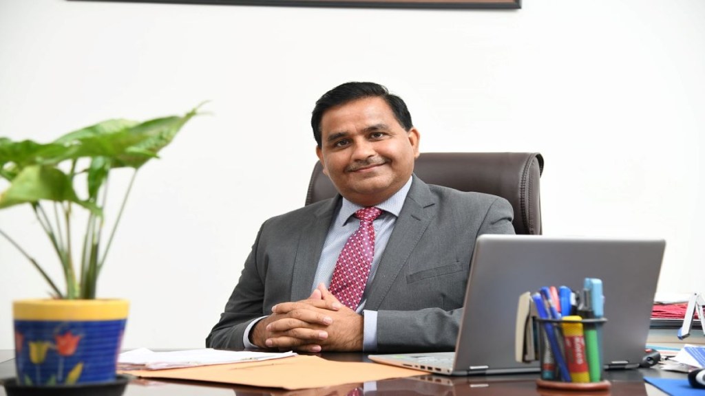 Multiple studies have shown that students’ excessive use of social media has a direct link with poor mental health. Multiple studies have shown that students’ excessive use of social media has a direct link with poor mental health.