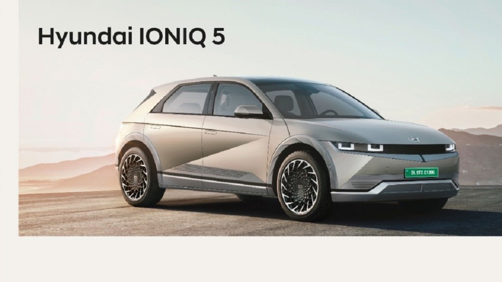 Hyundai IONIQ 5 Front 3 Quarters