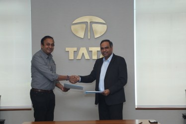 Tata Motors, Lithium Urban Technologies sign MoU for EV fleet deployment