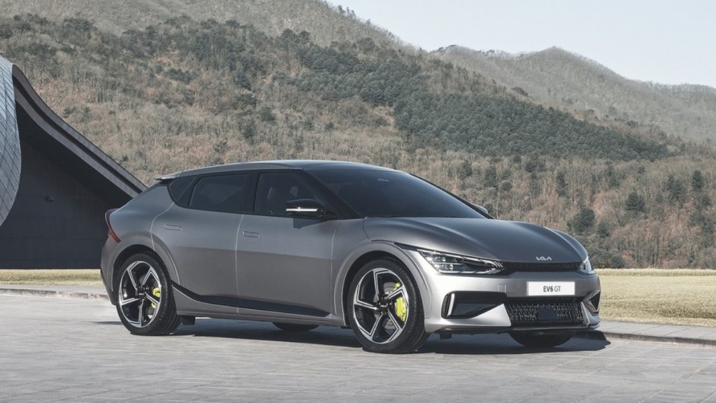 Kia EV6 bookings to open on May 26, 2022: India launch soon