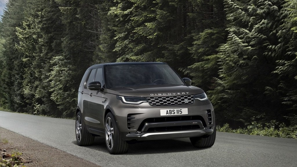Land Rover Discovery Metropolitan Edition Front 3 Quarters